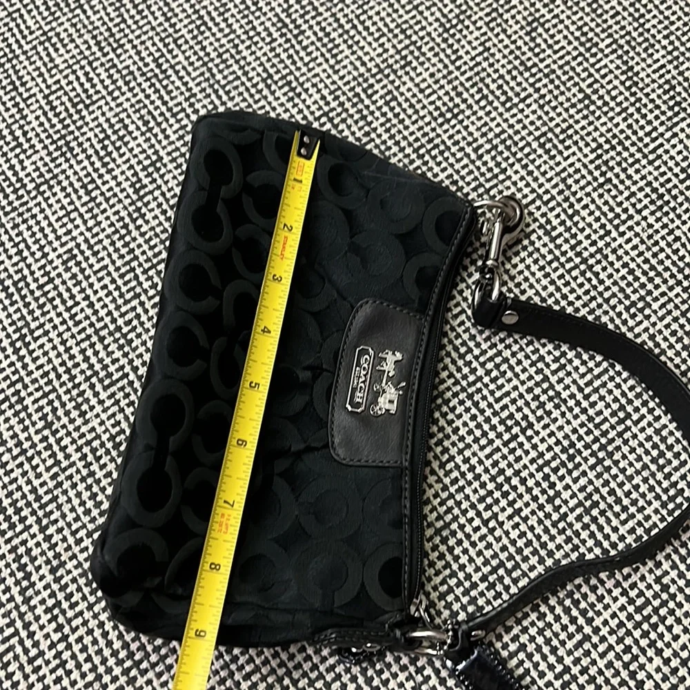 Coach women wristlet /small bag no 41991 - Picture 8 of 9